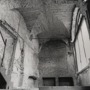 14-1. wejście na piętro pałacu przed remontem